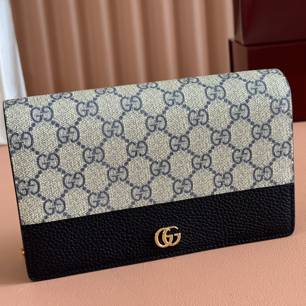 Gucci  GG  woc 497985 Mirror Boutique