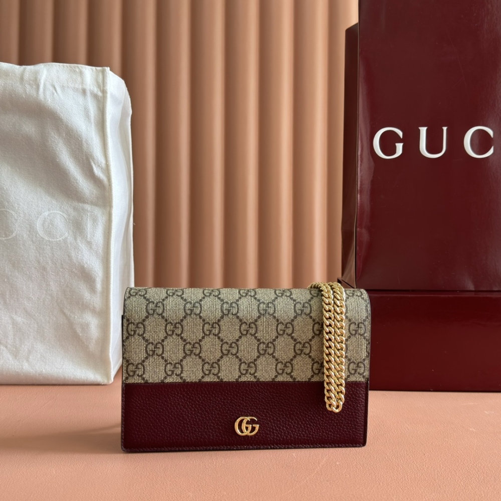 Gucci  GG  woc 497985 Mirror Boutique