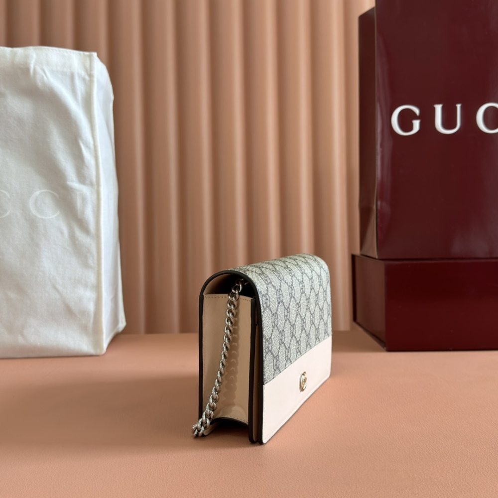 Gucci  GG  woc 497985 Mirror Boutique