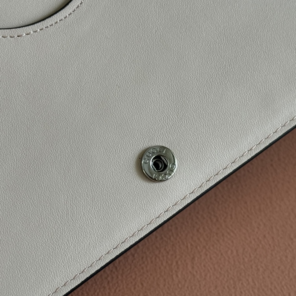 Gucci  GG  woc 497985 Mirror Boutique