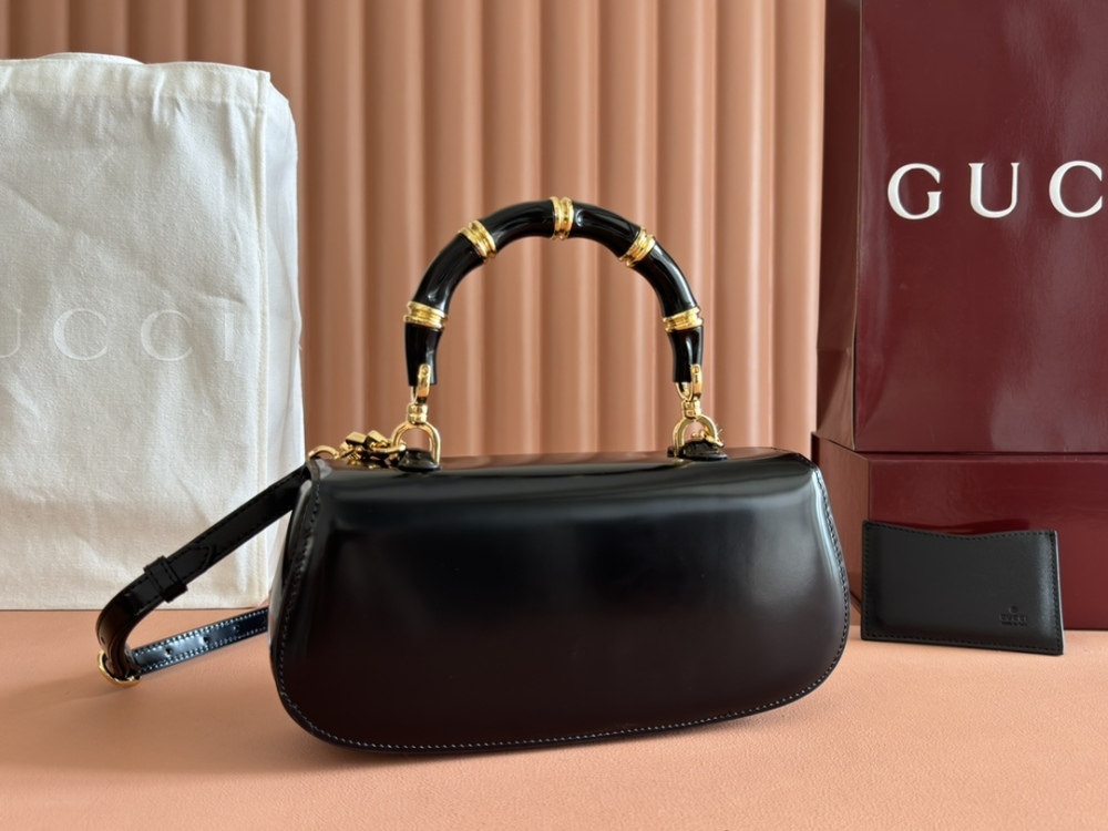 Gucci  Bamboo Diva 827750 Mirror Boutique
