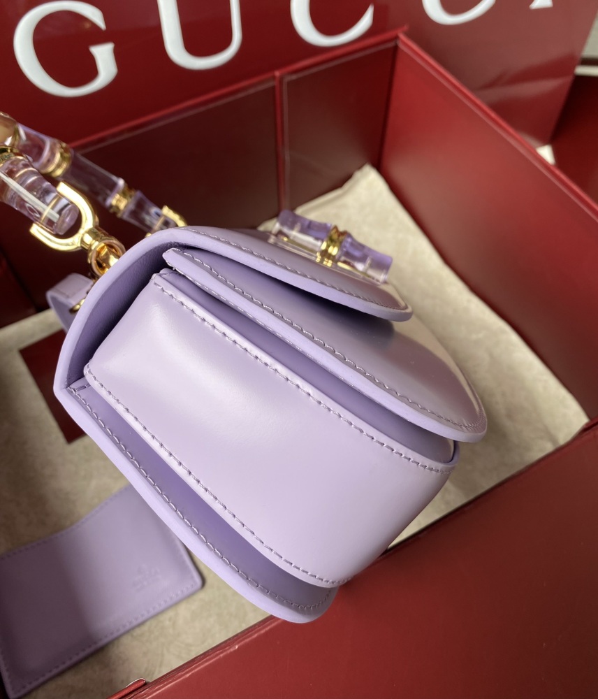 Gucci  Bamboo Diva 827750 Mirror Boutique