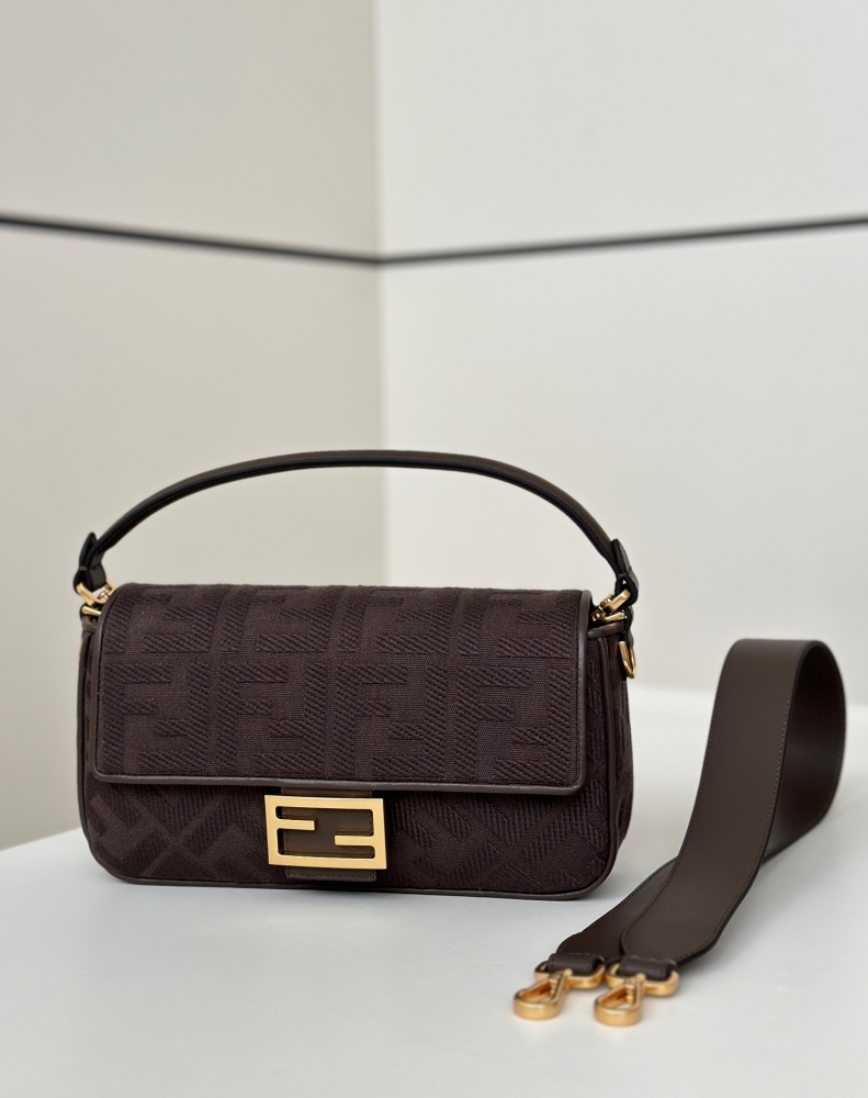 Fendi Baguette bag  0159MB Mirror Boutique