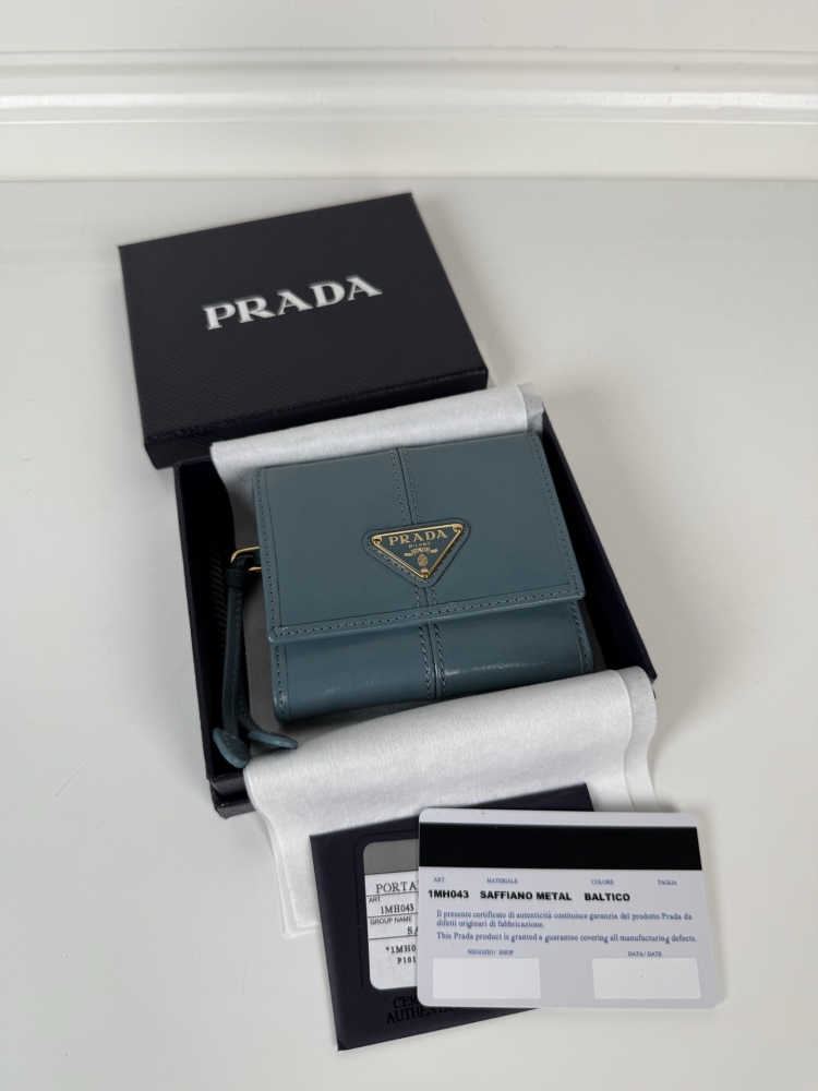 Prada wallet 1MH043 Mirror Boutique