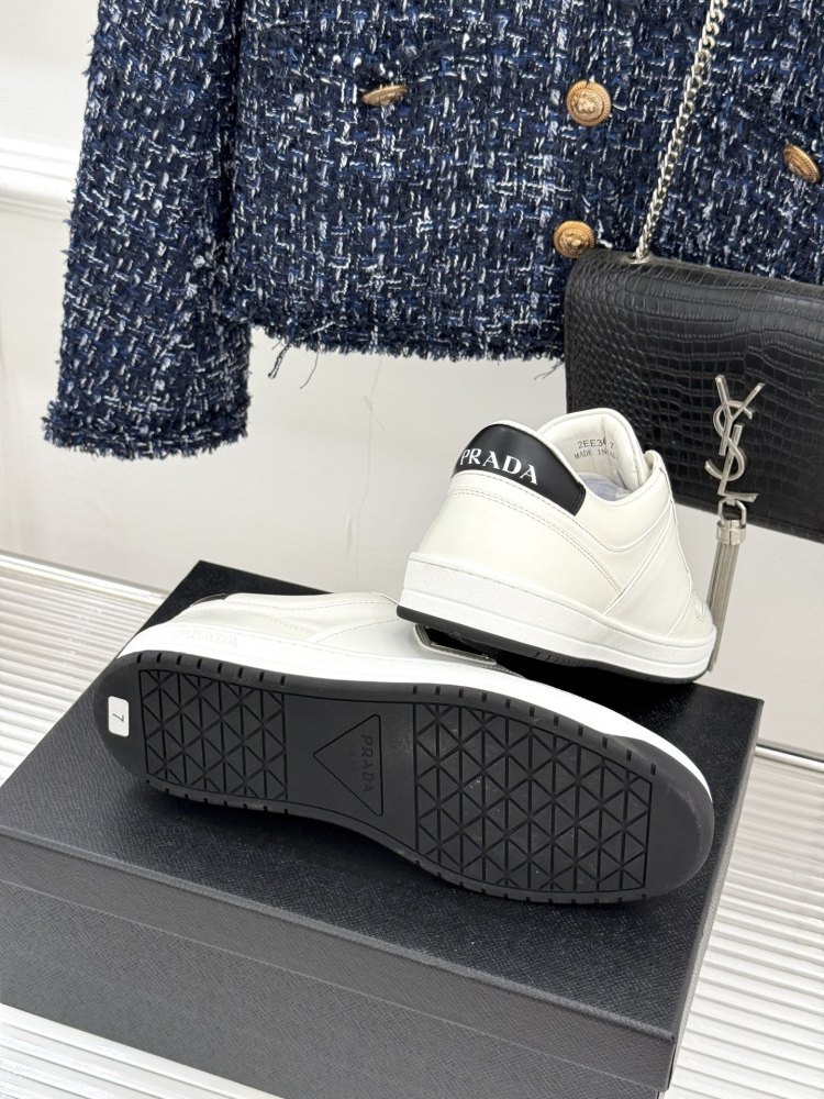 Prada Classic metal triangle logo couple's white shoes for men and women mirror boutique