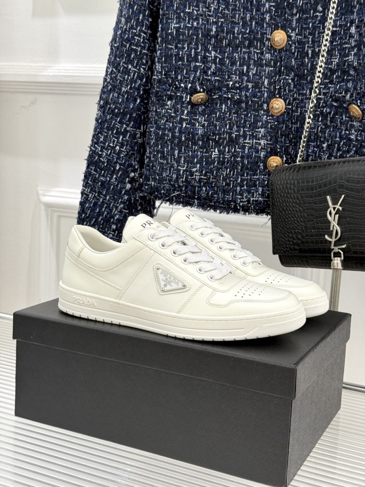 Prada Classic metal triangle logo couple's white shoes for men and women mirror boutique
