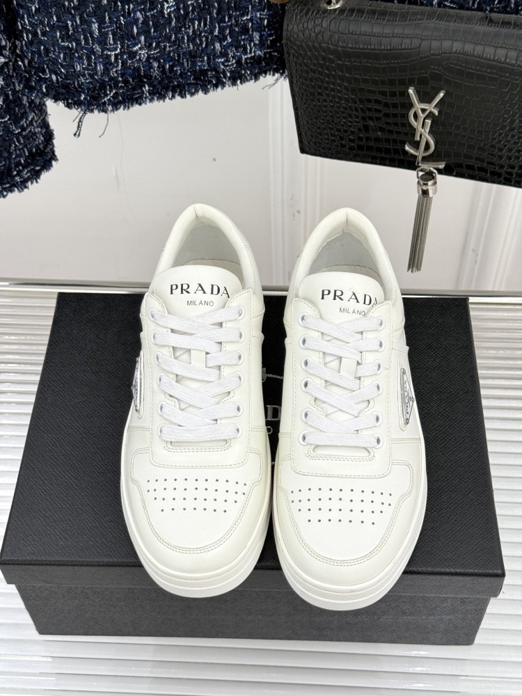 Prada Classic metal triangle logo couple's white shoes for men and women mirror boutique