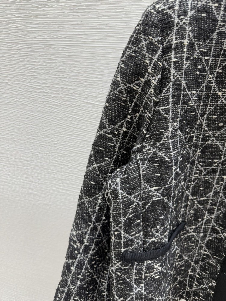 Dior New Early Autumn Contrast Diamond Lapel Chanel Style Cardigan mirror boutique