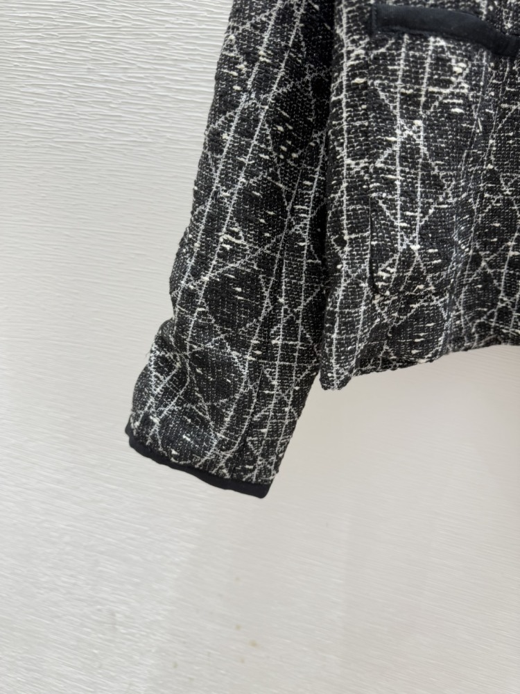 Dior New Early Autumn Contrast Diamond Lapel Chanel Style Cardigan mirror boutique