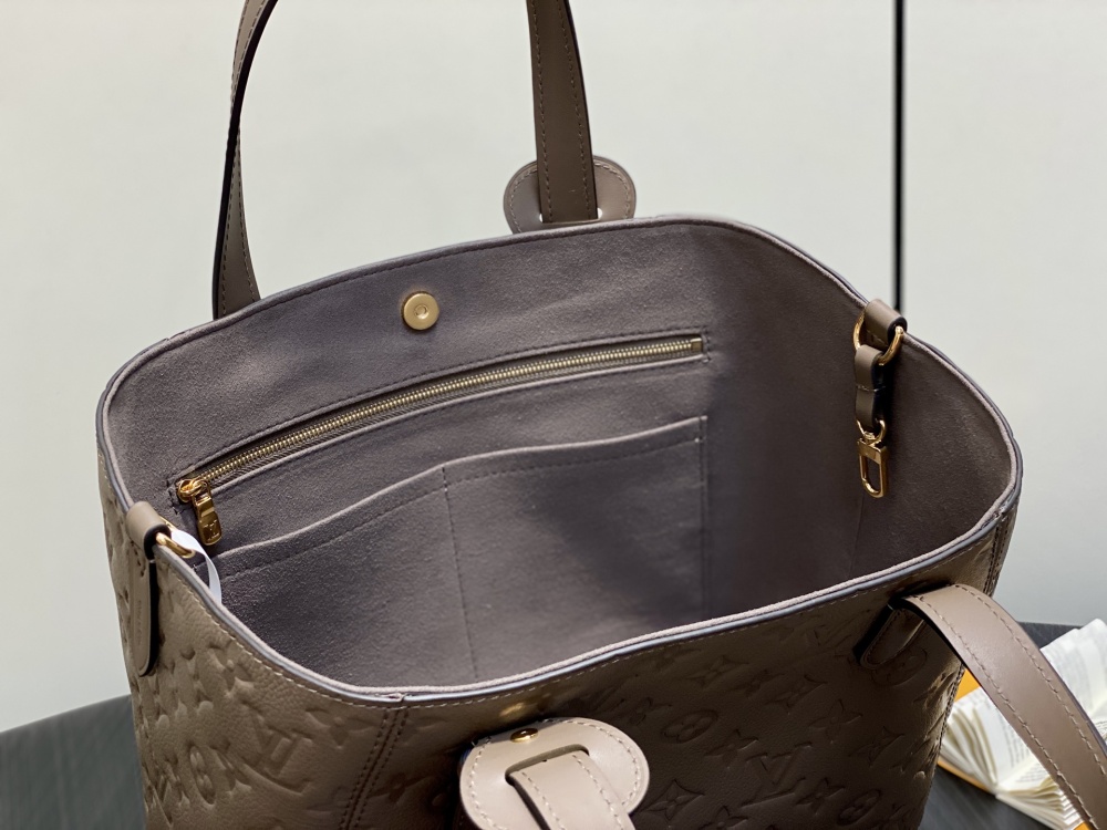 Louis Vuitton  ALL IN ONE PM M25858 Mirror boutique
