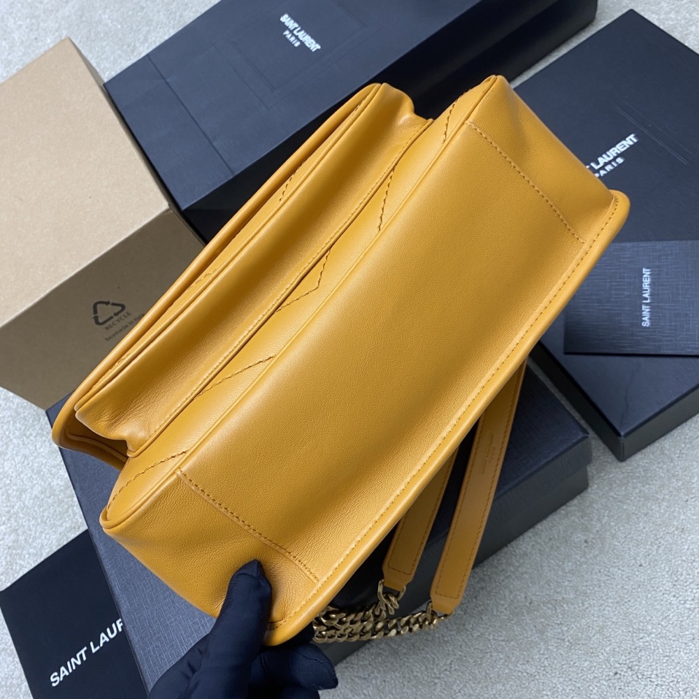 Yves Saint Laurent YSL NIKI 28cm 498894 Mirror Boutique