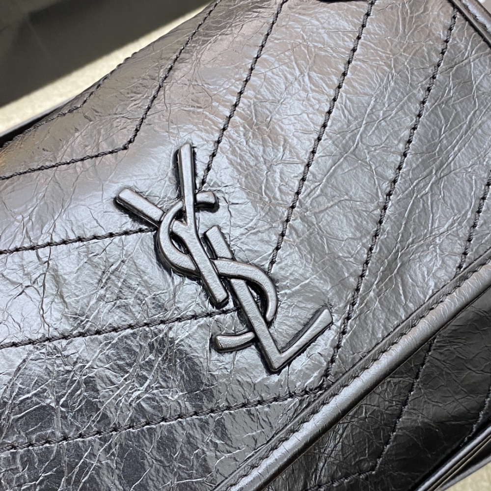 Yves Saint Laurent YSL NIKI 22cm 498892 Mirror Boutique