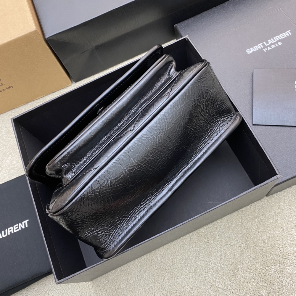 Yves Saint Laurent YSL NIKI 22cm 498892 Mirror Boutique