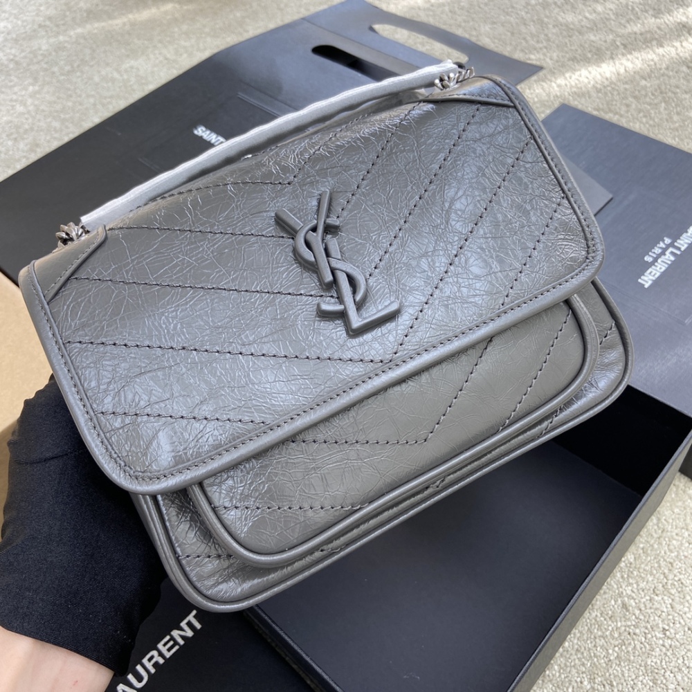 Yves Saint Laurent YSL NIKI 22cm 498892 Mirror Boutique