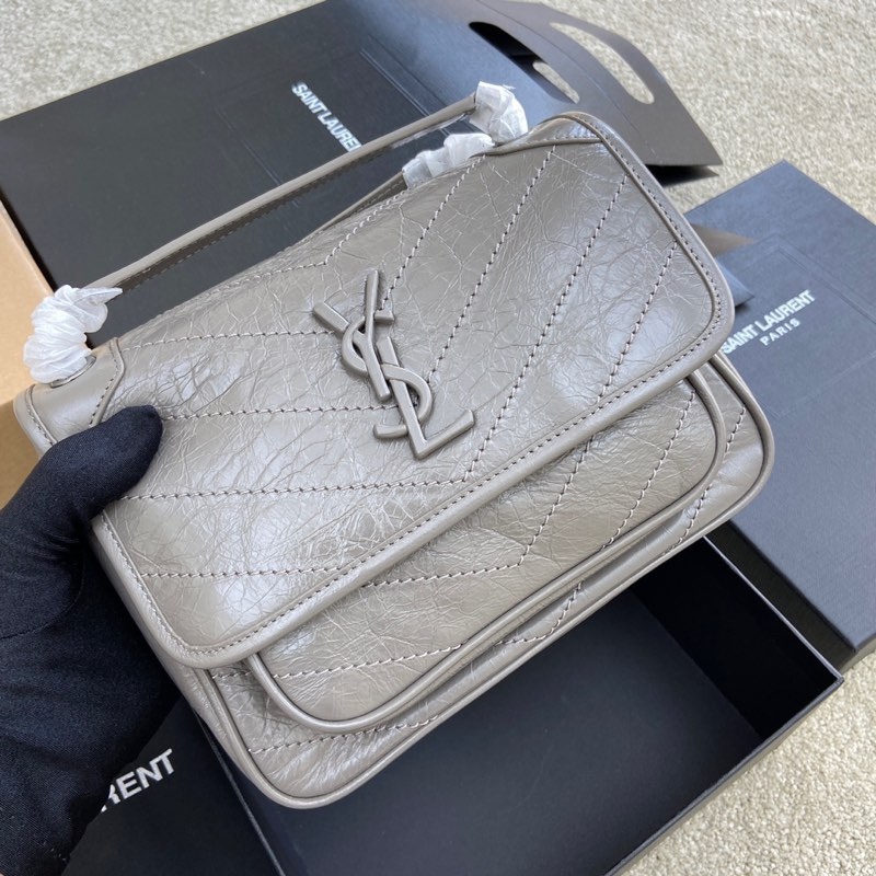 Yves Saint Laurent YSL NIKI 22cm 498892 Mirror Boutique