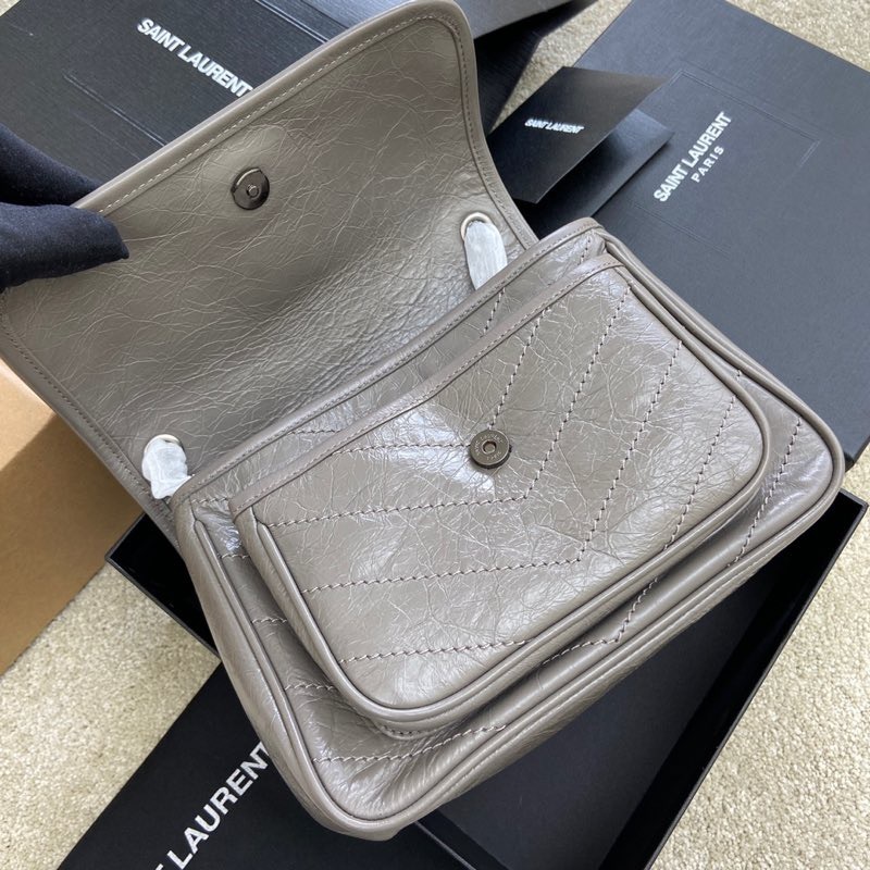 Yves Saint Laurent YSL NIKI 22cm 498892 Mirror Boutique