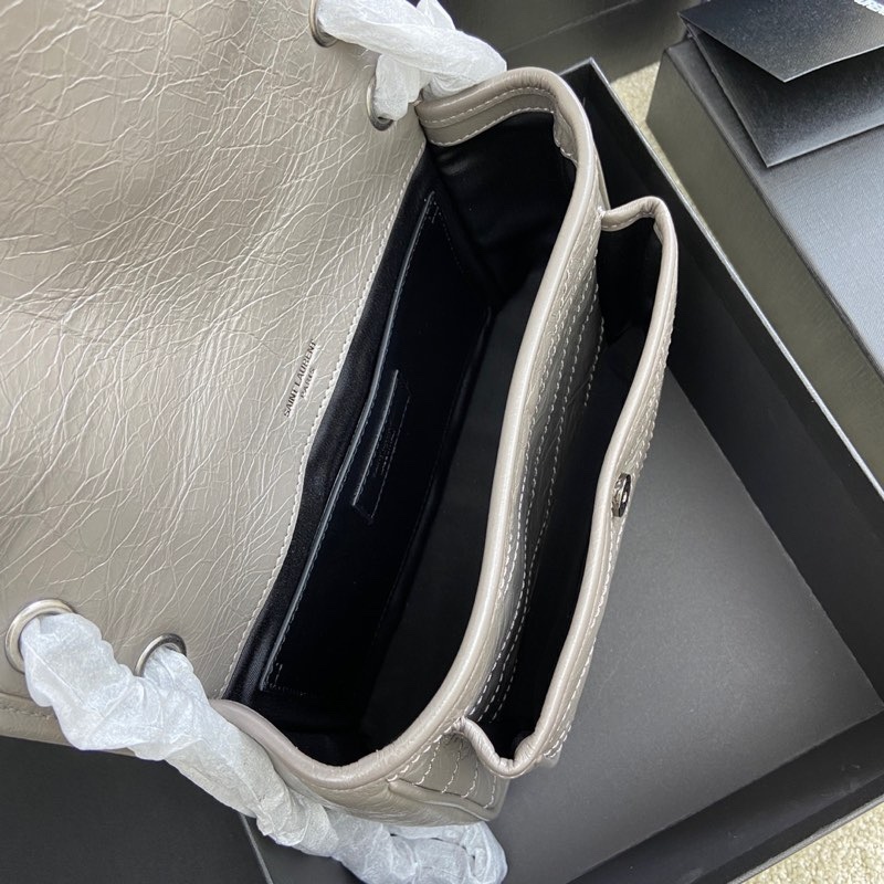 Yves Saint Laurent YSL NIKI 22cm 498892 Mirror Boutique