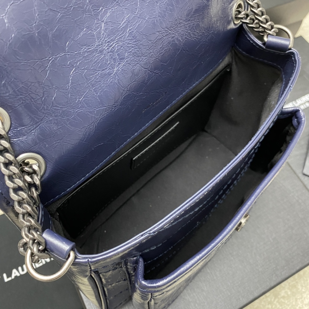 Yves Saint Laurent YSL NIKI 22cm 498892 Mirror Boutique