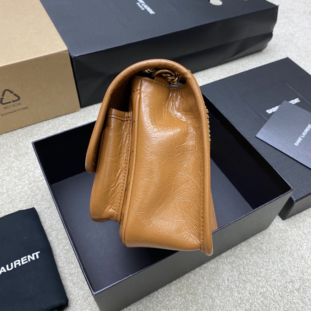Yves Saint Laurent YSL NIKI 22cm 498892 Mirror Boutique