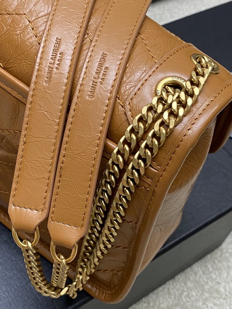 Yves Saint Laurent YSL NIKI 22cm 498892 Mirror Boutique