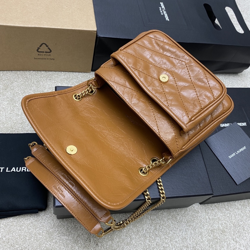 Yves Saint Laurent YSL NIKI 22cm 498892 Mirror Boutique