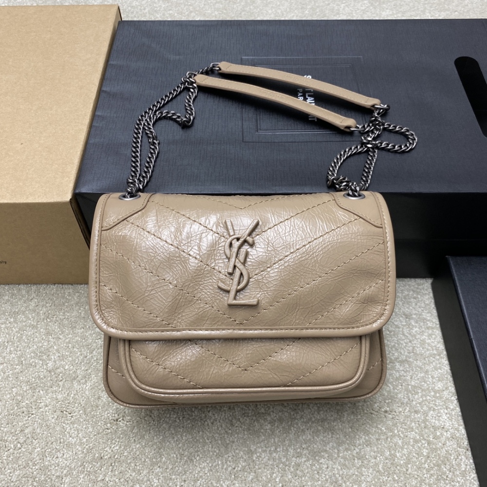 Yves Saint Laurent YSL NIKI 22cm 498892 Mirror Boutique