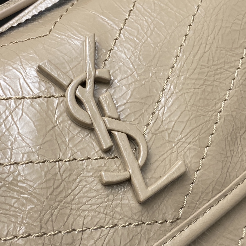 Yves Saint Laurent YSL NIKI 22cm 498892 Mirror Boutique