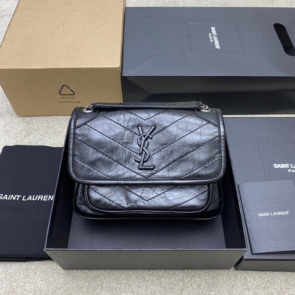 Yves Saint Laurent YSL NIKI 22cm 498892 Mirror Boutique