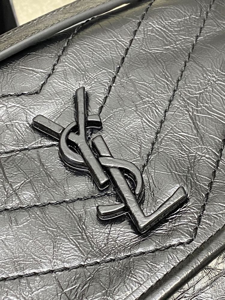 Yves Saint Laurent YSL NIKI 22cm 498892 Mirror Boutique