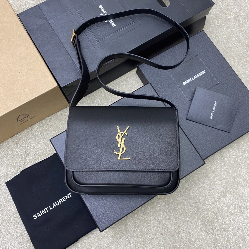 Yves Saint Laurent YSL NIKI Besace 718556 Mirror Boutique