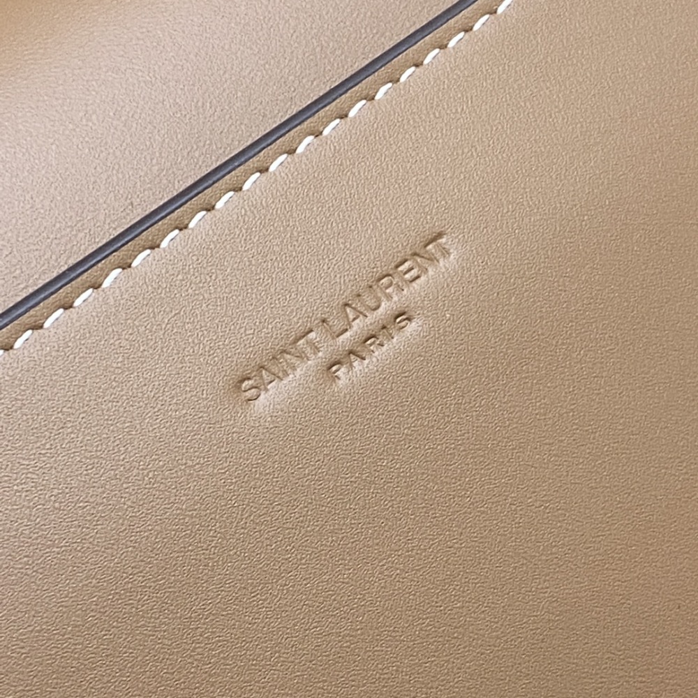 Yves Saint Laurent YSL NIKI Besace 718556 Mirror Boutique