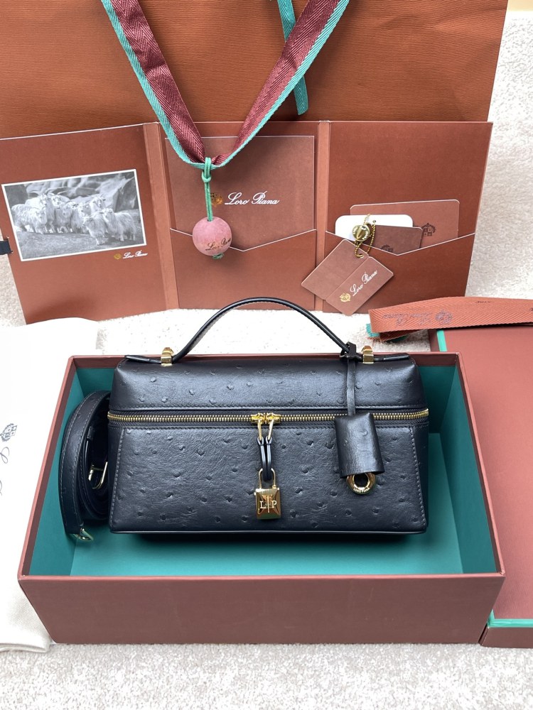 Loro Piana Extra pocket L23cm  Mirror Boutique