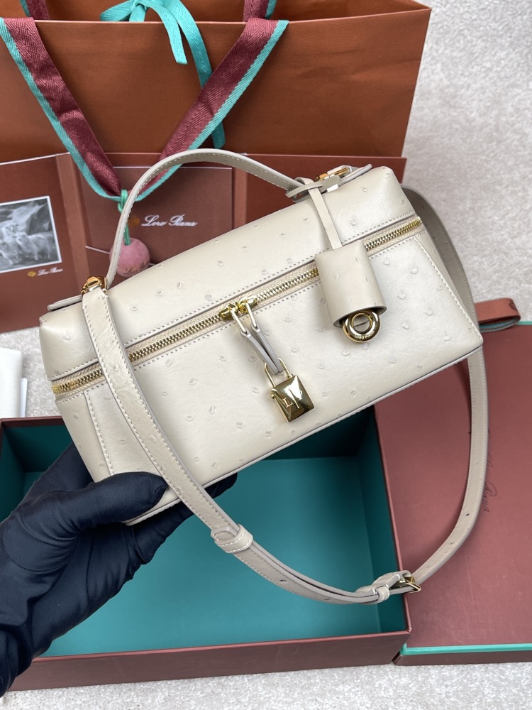 Loro Piana Extra pocket L23cm  Mirror Boutique
