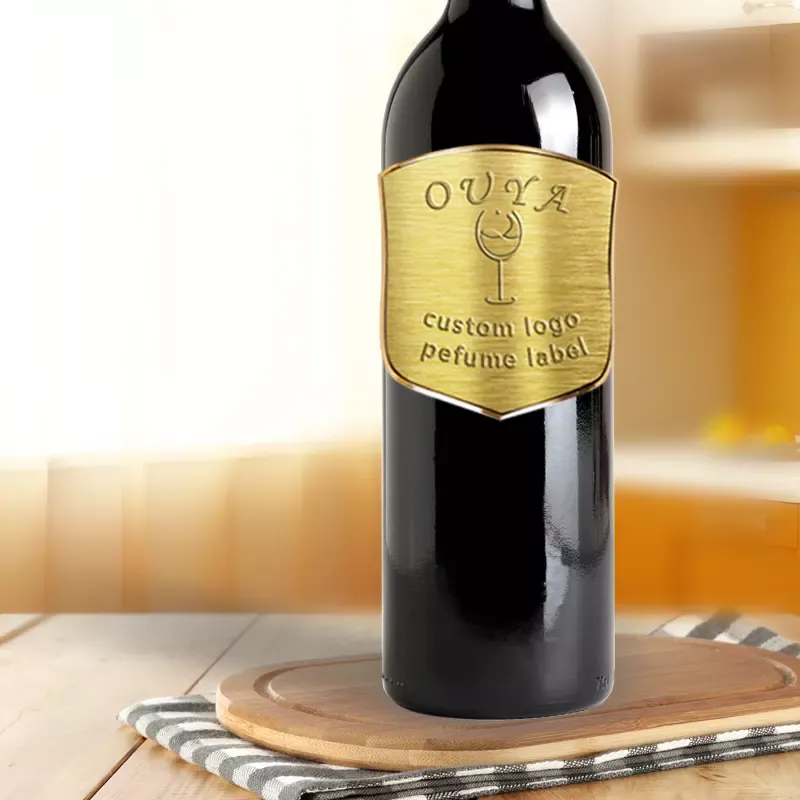 Étiquette métallique personnalisée rétro en feuille d'or, autocollant en feuille d'or, processus de tréfilage bronzant, étiquette autocollante pour le corps de la bouteille de vin