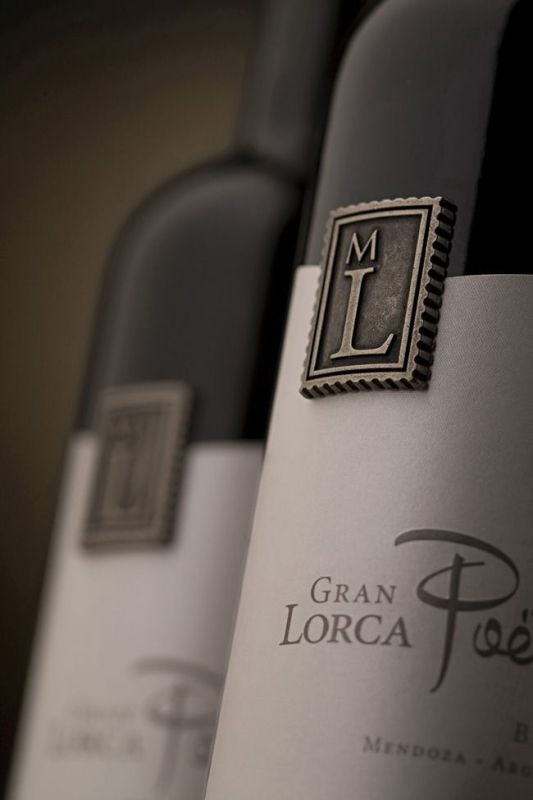 Custom Metal Wine Label Trademark LOGO Making Custom Luxury Metal Tag Stickers Adhesive Metal Logo Perfume Bottle Label
