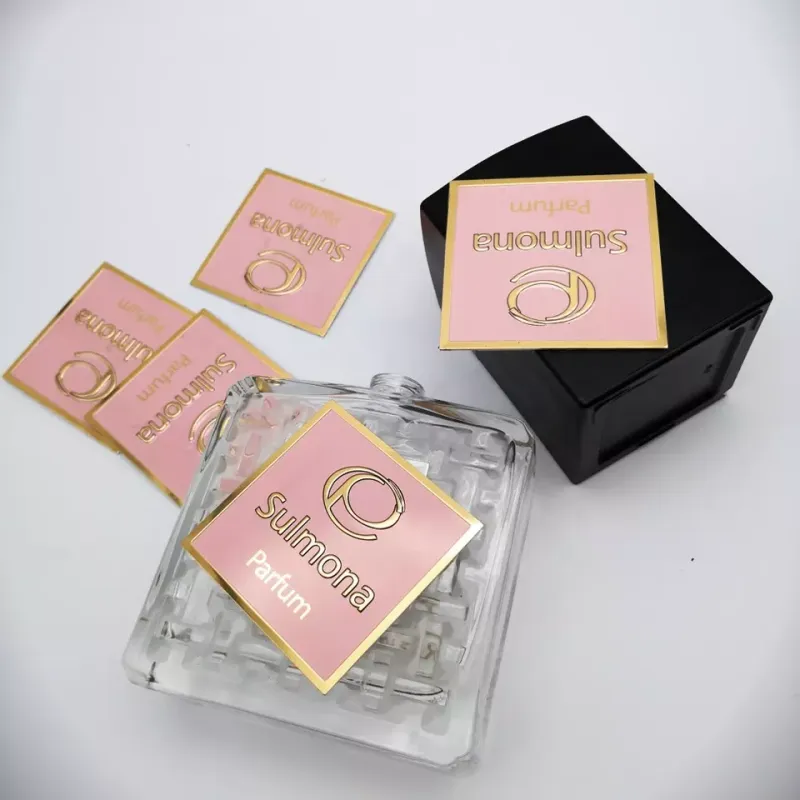 Étiquettes de nom personnalisées OEM, paquet de parfum en métal doré, autocollant de Logo de marque privée de marque classique pour bouteille de parfum