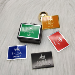 Étiquettes personnalisées en aluminium et métal, étiquette de nom OEM, Design de luxe, étiquette de bougie en or gaufré, Logo autocollant de parfum, autocollant de Logo