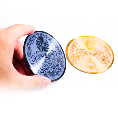 Adesivo personalizzato in alluminio con logo in metallo, etichetta con nome OEM, design di lusso, etichetta per candela in oro in rilievo, logo per profumo, adesivo personalizzato