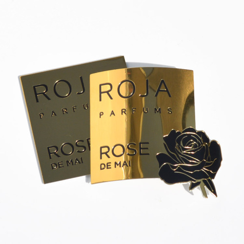 Logo personalizzato in metallo, design in lega, stemma, targa dorata, adesivo per auto, distintivo