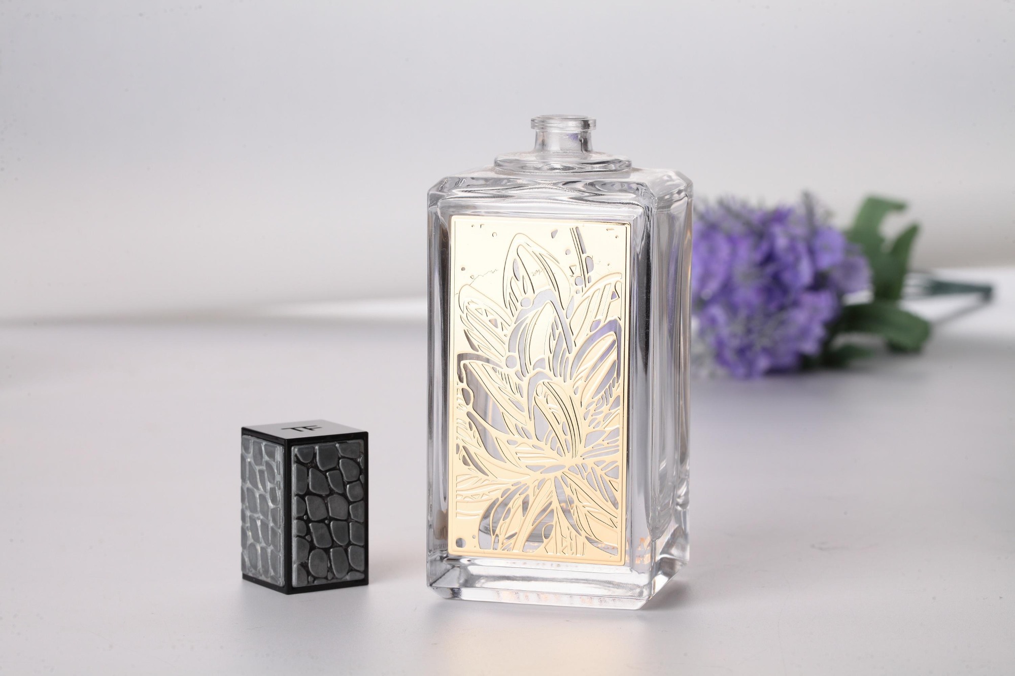 Luxury Perfume Bottle Labels – Custom Gold Finish Brass Fashion Metal Labels