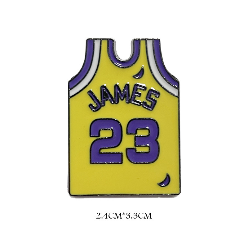 Plated Gold Custom Logo Metal Clothing Label Basketball Metal Badge, Sports Star Pin, Creative Gift for Fans & Couples
