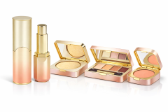 Luxury Cosmetic Metal Packaging Set with Lip-Shaped Button | Custom Makeup Packaging OEM ODM