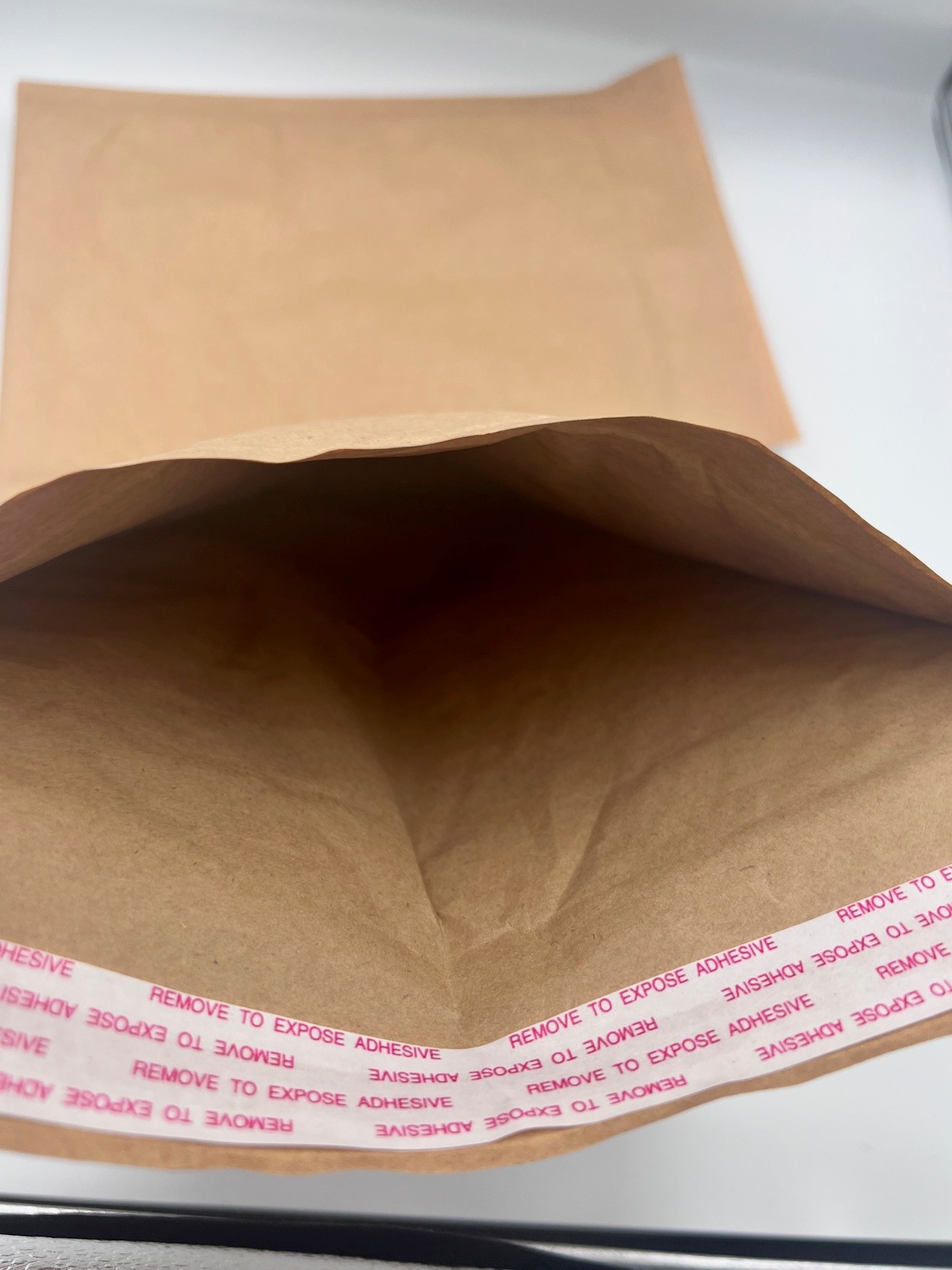 Honeycomb Kraft paper paddle mailer 360x480 mm