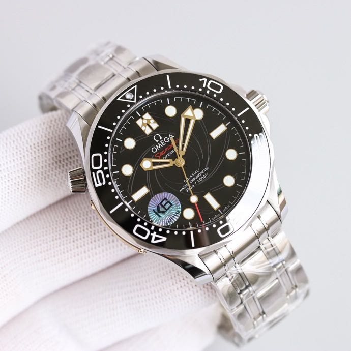 Omgea Watch 5A Quality 8806 Movement 43mm Noob Factory Seamaster 300m 007 James Bond Watch