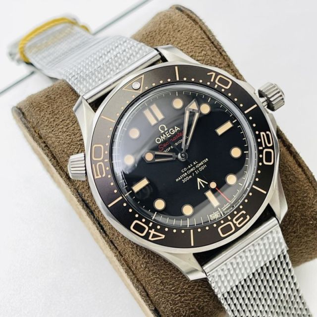 Omega Watch 5A Quality 8806 Clone Movement Titanium 43mm No Time To Die Noob Factory Seamaster Watch