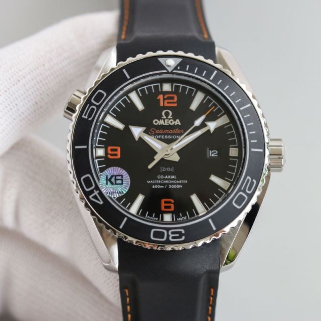 Omega Watch 5A Quality 8900 Clone Movement Stainless Steel 43mm Noob Factory Planet Ocean Seamaster Watch