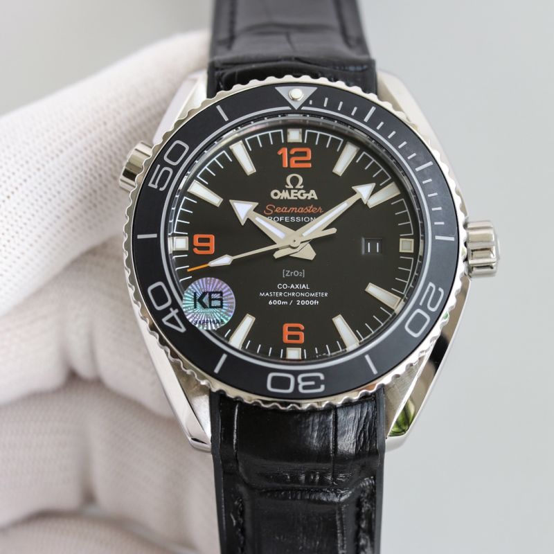 Omega Watch 5A Quality 8900 Clone Movement Stainless Steel 43mm Noob Factory Planet Ocean Seamaster Watch
