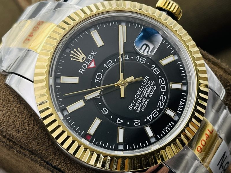 Rolex Watch 5A Quality 9001 Movement 904L Steel 42mm Noob Factory 326235 Sky Dweller Watch