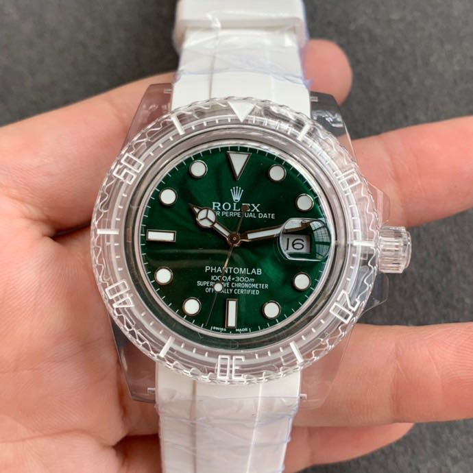 Replica Rolex 5A Quality 3135 Movement Acrylic Case 1：1 40mm Noob Factory Submariner Watch