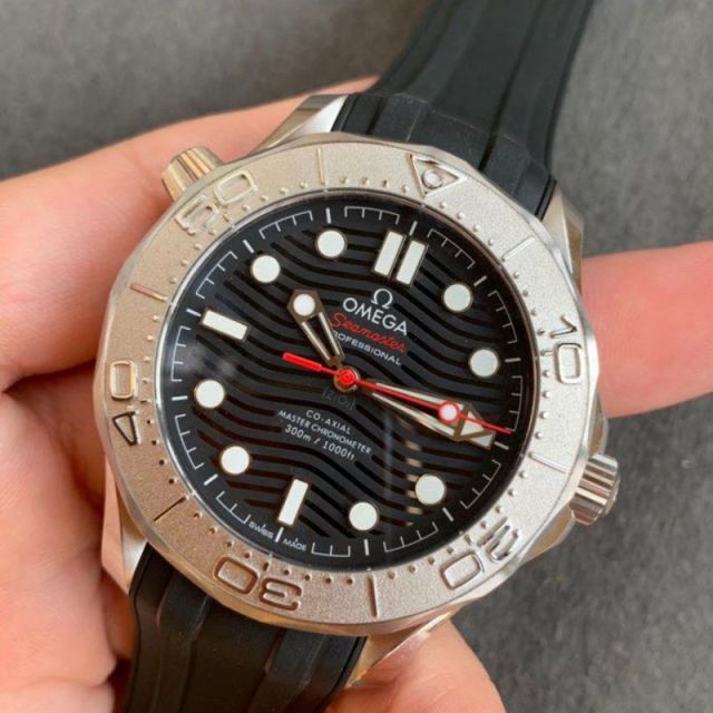 Replica Omega 5A Quality 8806 Movement Stainless Steel 1：1 43mm VS Factory Seamaster 300m Watch